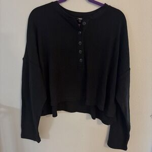 NWT EXPRESS Waffle Long Sleeve Cropped Henley Tee SIZE LARGE